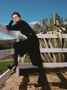 Saura Lightfoot Leon